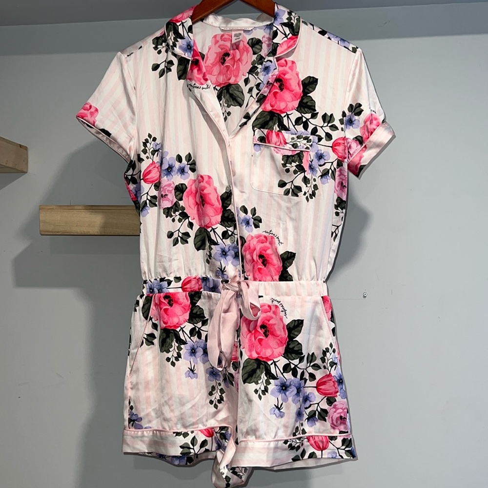 Victoria’s Secret silky floral pajama romper‎